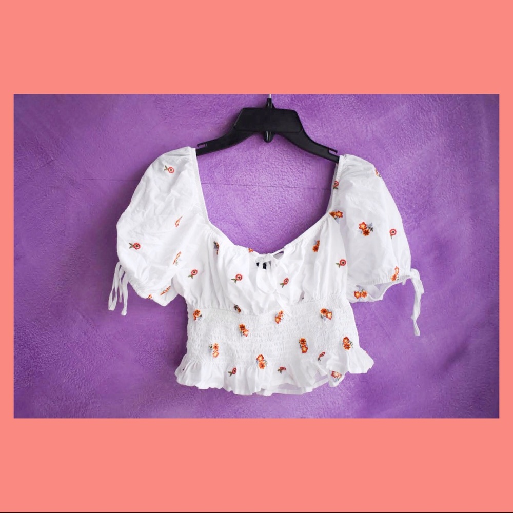 white Floral crop/tube top